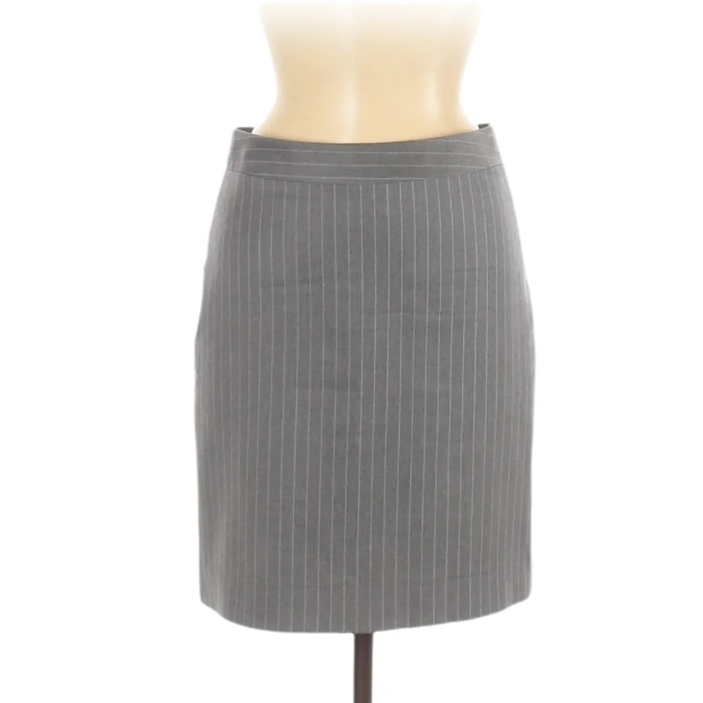 Herringbone Sydney Merino Wool Skirt Size 8 Gray Pin‎ Stripe Made in Italy